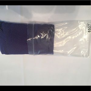 Lularoe Leggings TC Plum bkgrnd pink dots